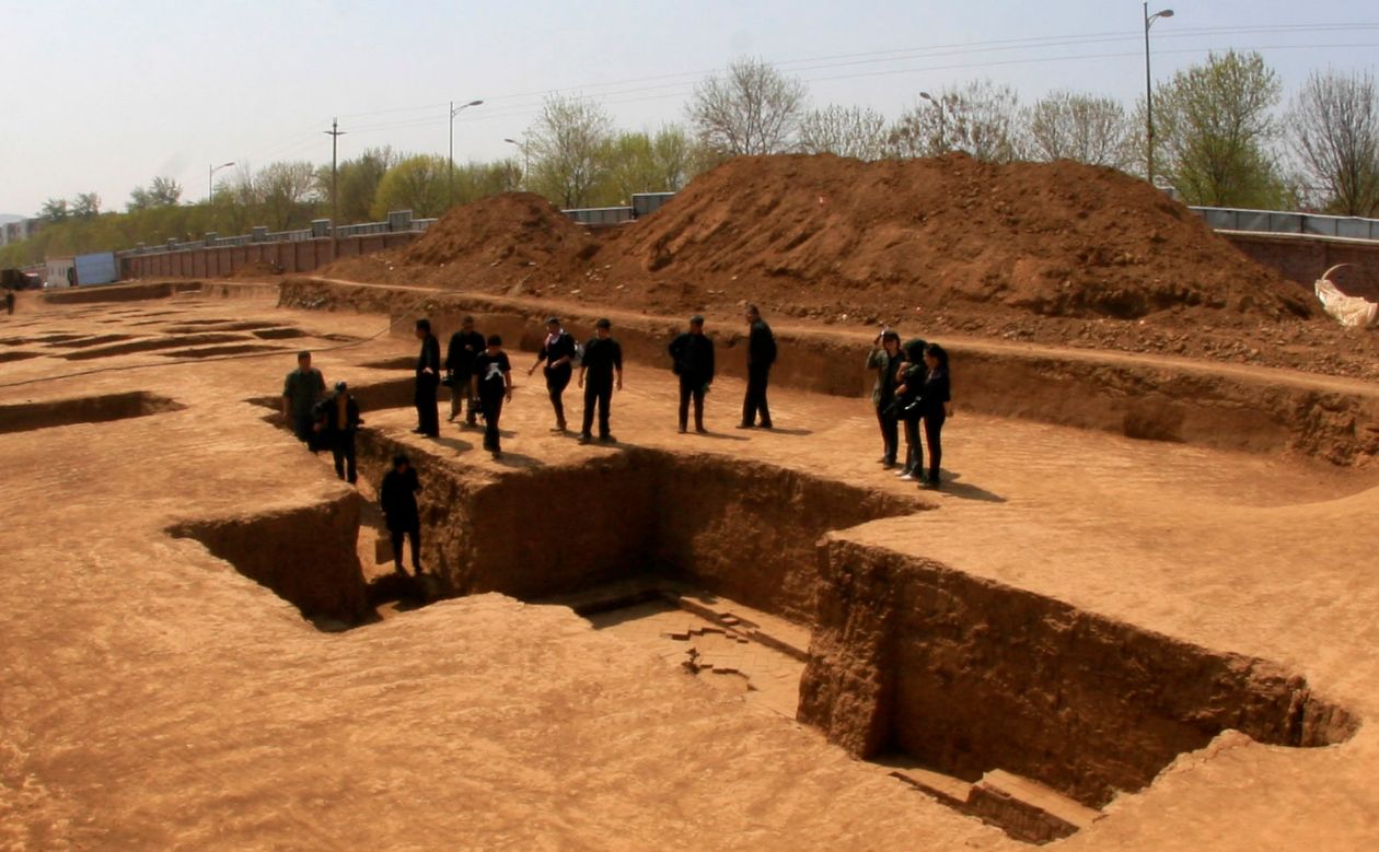 河北挖出古墓规模比慈禧还大,河北发现了一千年古墓