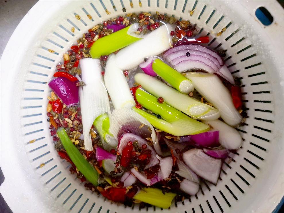 家庭版自制香菇酱的做法,家庭版自制香菇酱教程