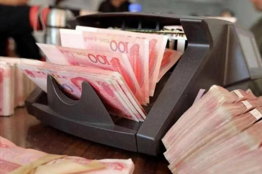 存钱1年期还是三年期好,一年期存款好还是三年期存款好