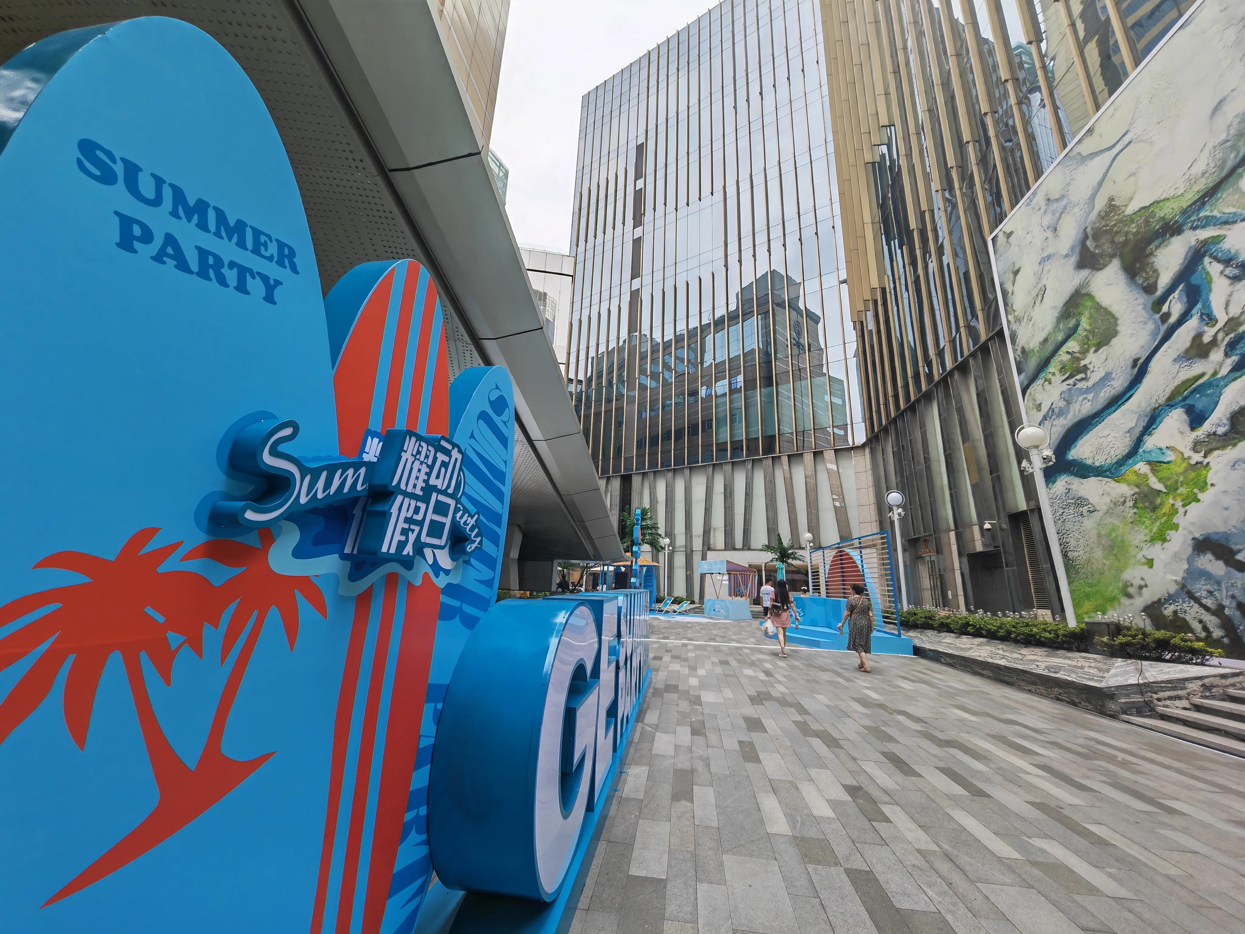 南京坐地铁就能去玩的地方,在南京游玩坐地铁方便的住宿