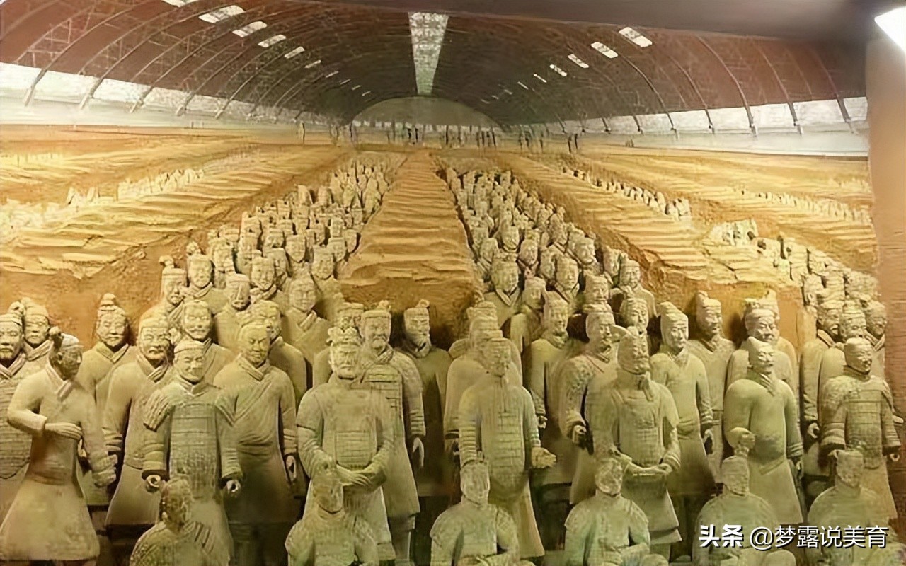 秦陵兵马俑原来是彩色的吗,秦兵马俑彩色的样子