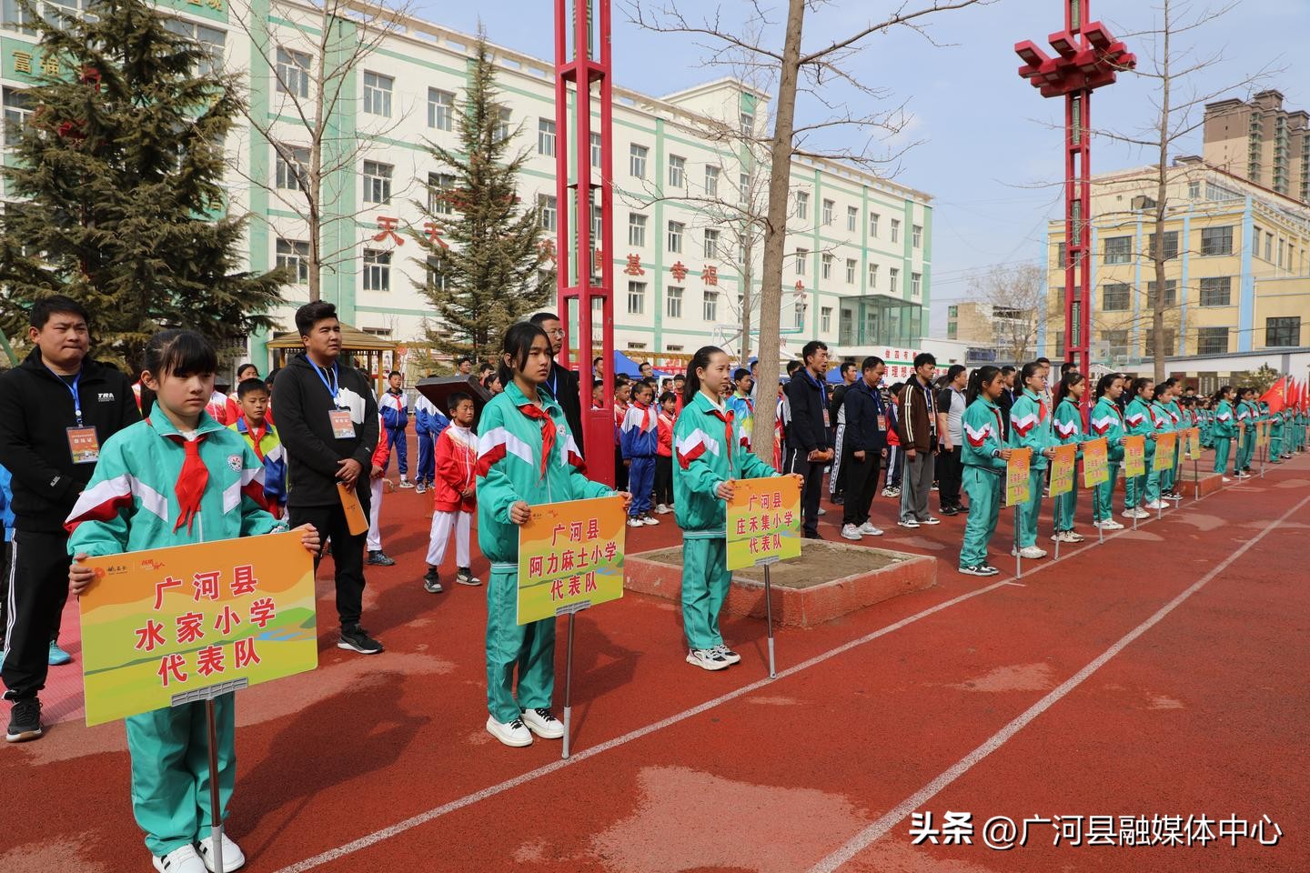 2021姚基金希望小学篮球季启动,2022姚基金小学篮球赛总决赛