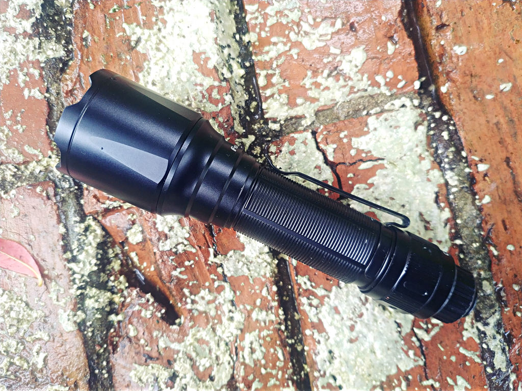 fenixtk22和c7比较,fenix菲尼克斯tk22ue