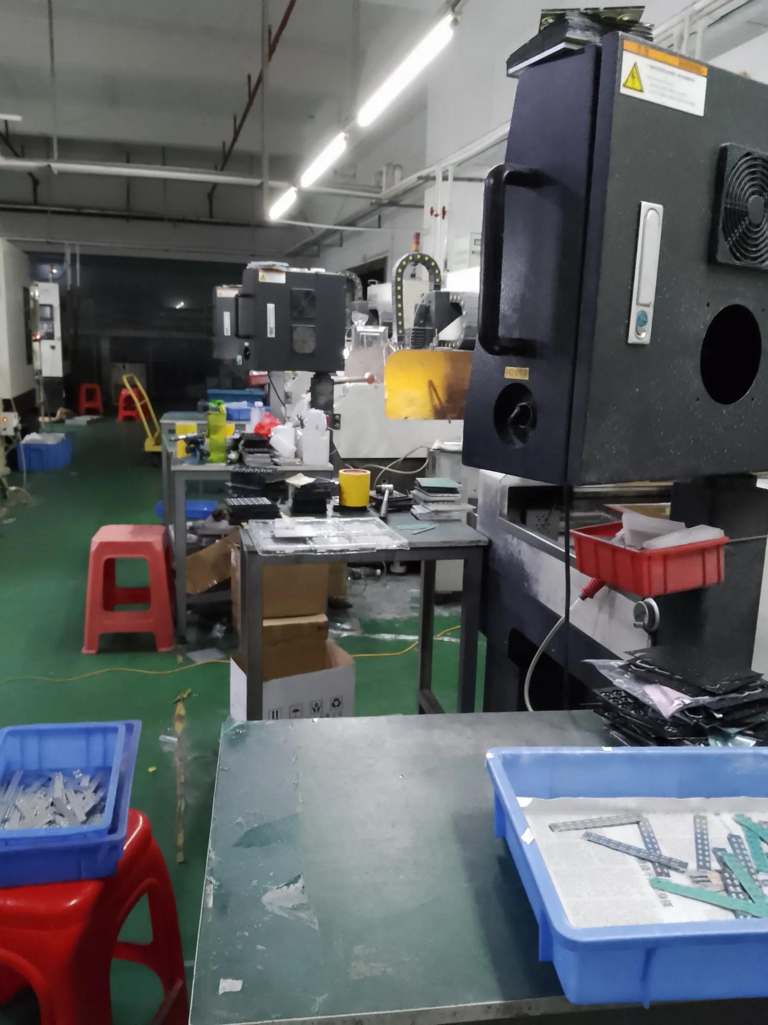 小工厂工资偏低怎么才能招到工人,一个小厂子工资不给怎么办