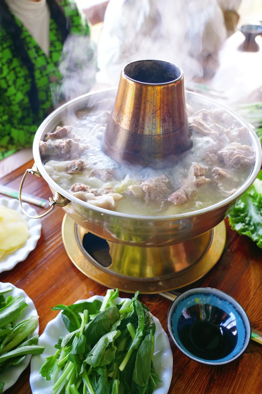 从伊犁出发的南北疆旅游攻略,火爆的新疆游