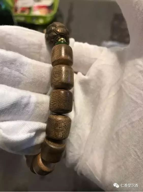 正宗沉香手串的价格多少,越南沉香手串价格表大全