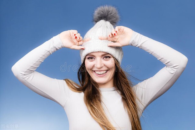 冬天聚酯纤维和纯棉哪个好,冬天穿聚酯纤维好还是纯棉好