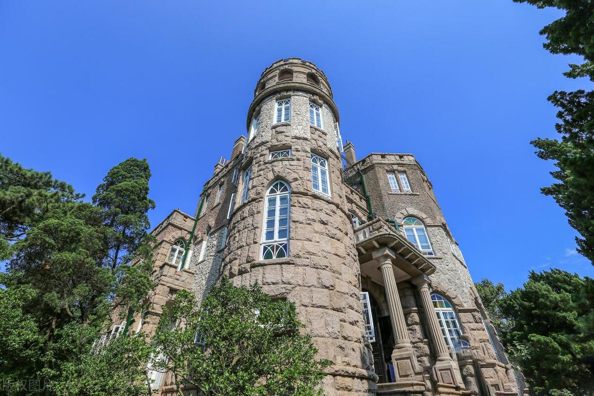 青岛十大必去景点排行榜最新,青岛最值得去的10个旅游景点