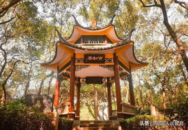 重庆大学2021四川专业分数线出炉,最低分仅607分,全部按大类招生