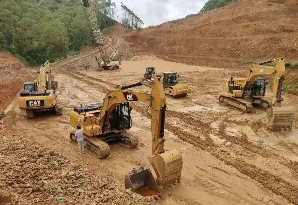 卡特彼勒23年营收,卡特彼勒2020业绩