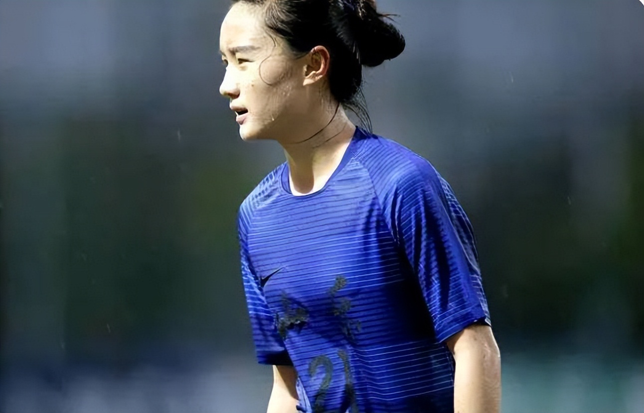 女足队员吕亚童得过什么奖,女足吕亚童十问