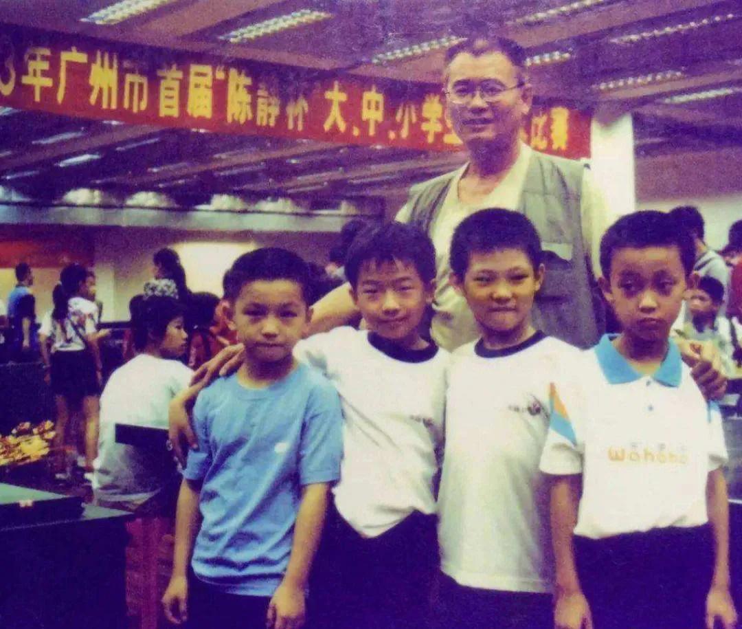 国乒马龙樊振东,樊振东国乒一哥