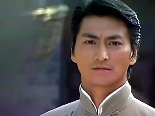 明星任泉做什么生意,当红时退圈任泉