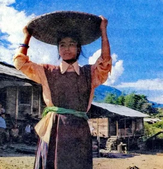 致敬墨脱的军人,不舍西藏墨脱退伍老兵泪别边关