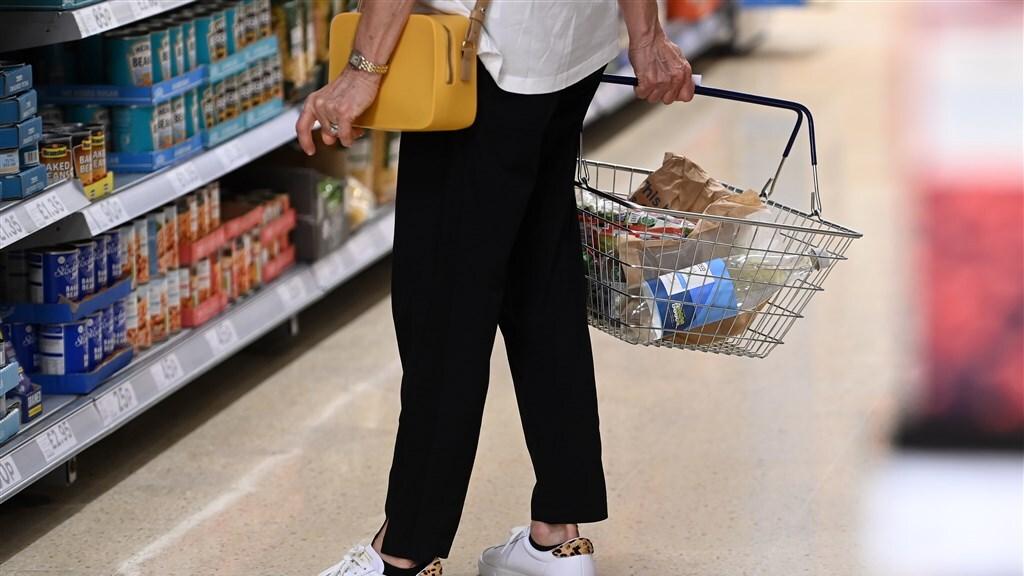 英国物价通货膨胀,物价上涨怎么买粮食