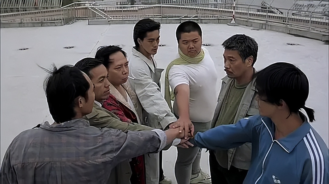 少林足球星爷真的挨棍了吗,周星驰的少林足球为什么看不了