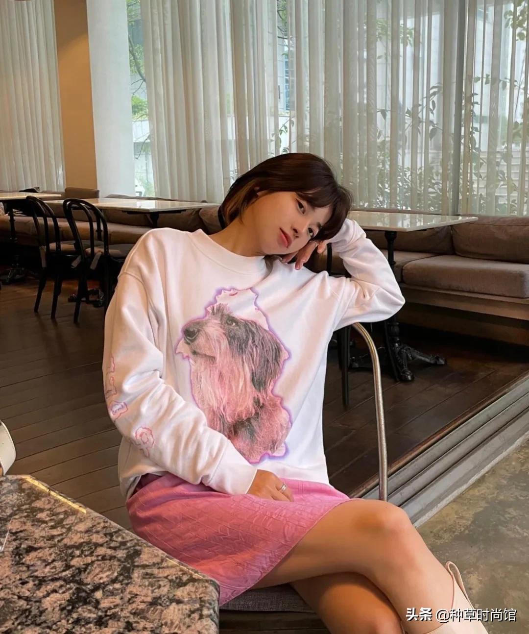 卫衣宽松慵懒风简约款oversize,卫衣分很多种有圆领卫衣连帽卫衣