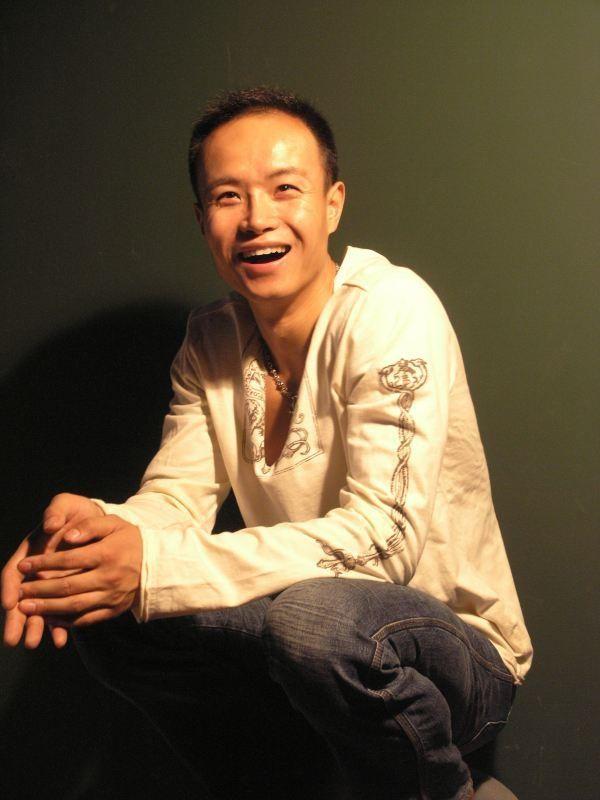 孟非和乐嘉为什么都是光头啊,乐嘉与孟非发生了什么