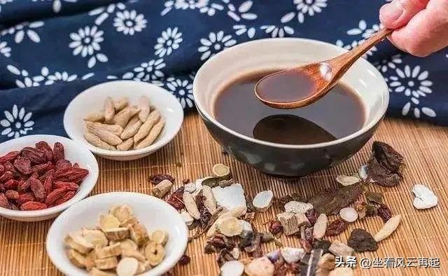 警惕新冠二次发烧,新冠疫情二次感染注意安全