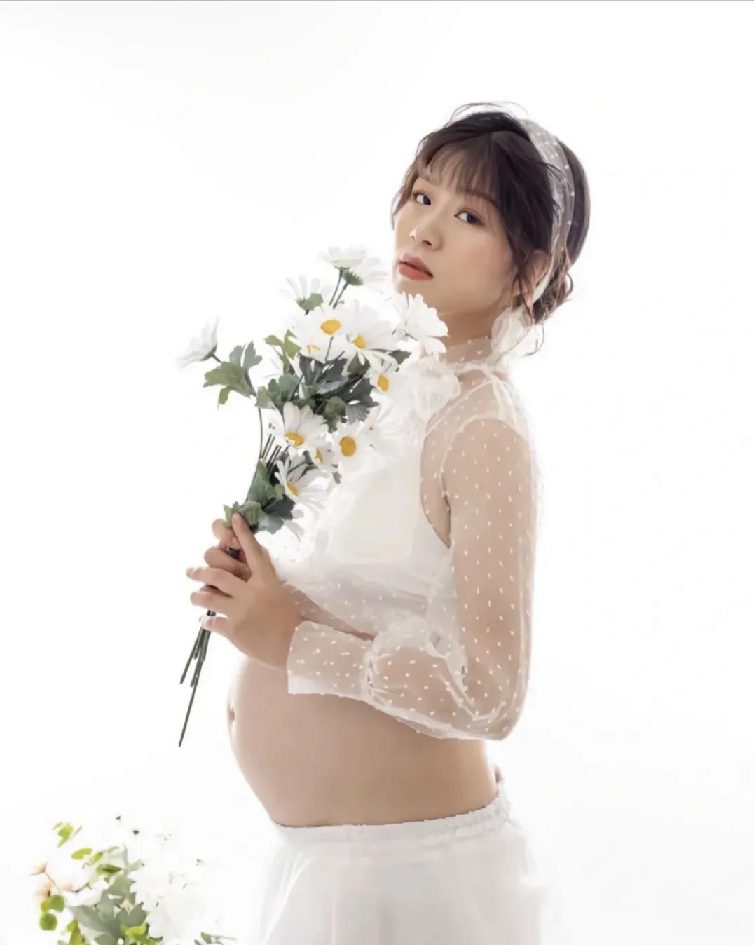 孕妇写真唯美美女,漂亮孕妇写真图片