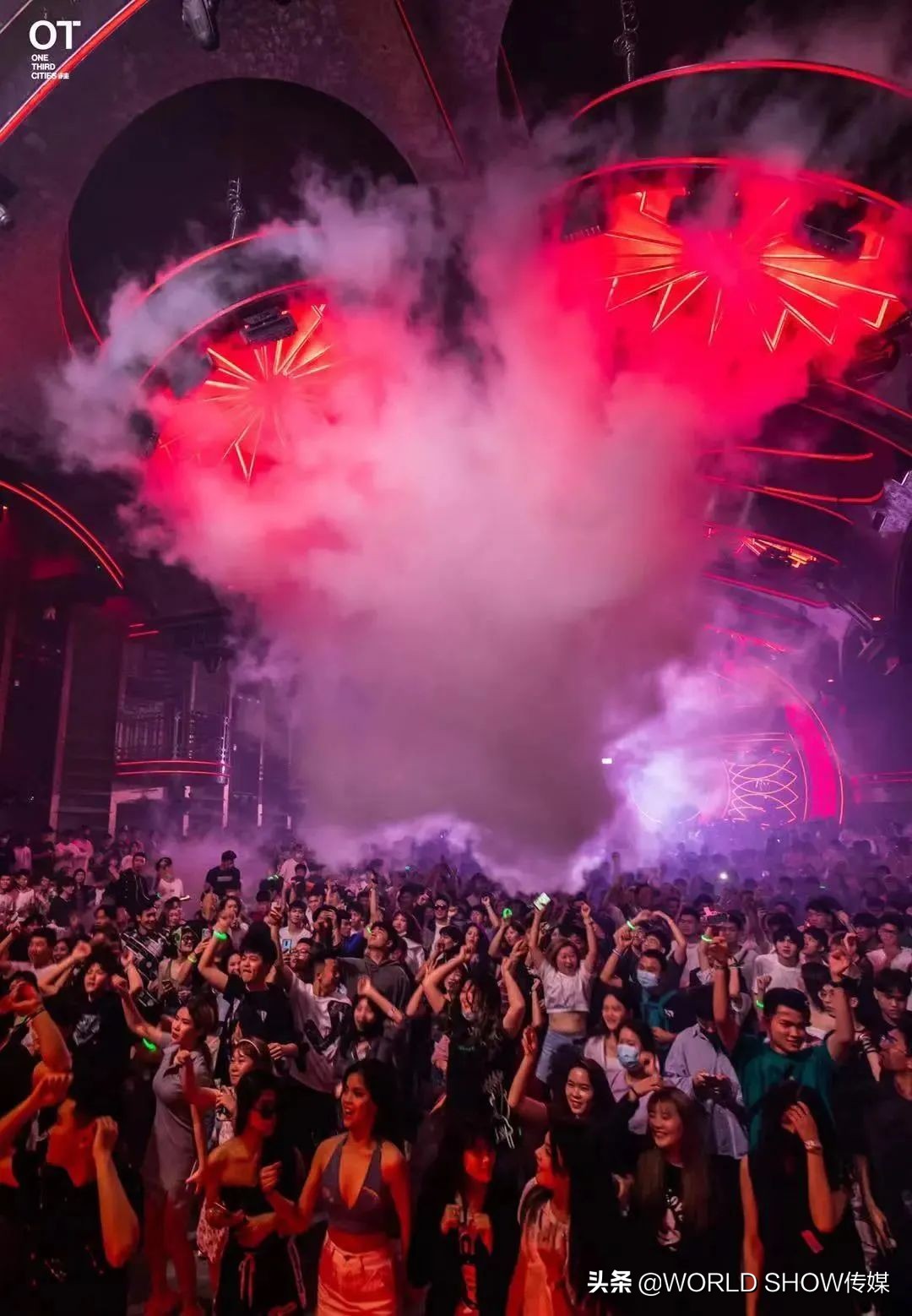 预言帝：2022年中国最火的夜店，就在这篇里面