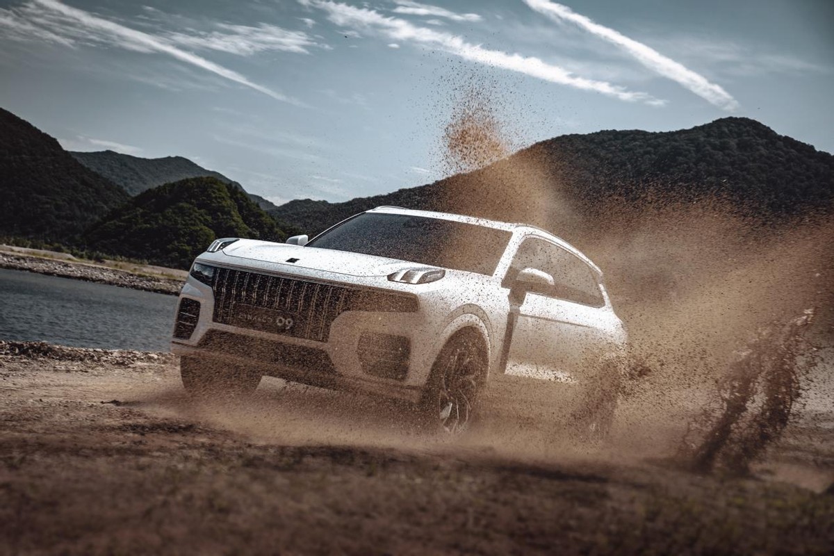 24款领克09mhev沉浸式体验,领克09mhev七座ultra