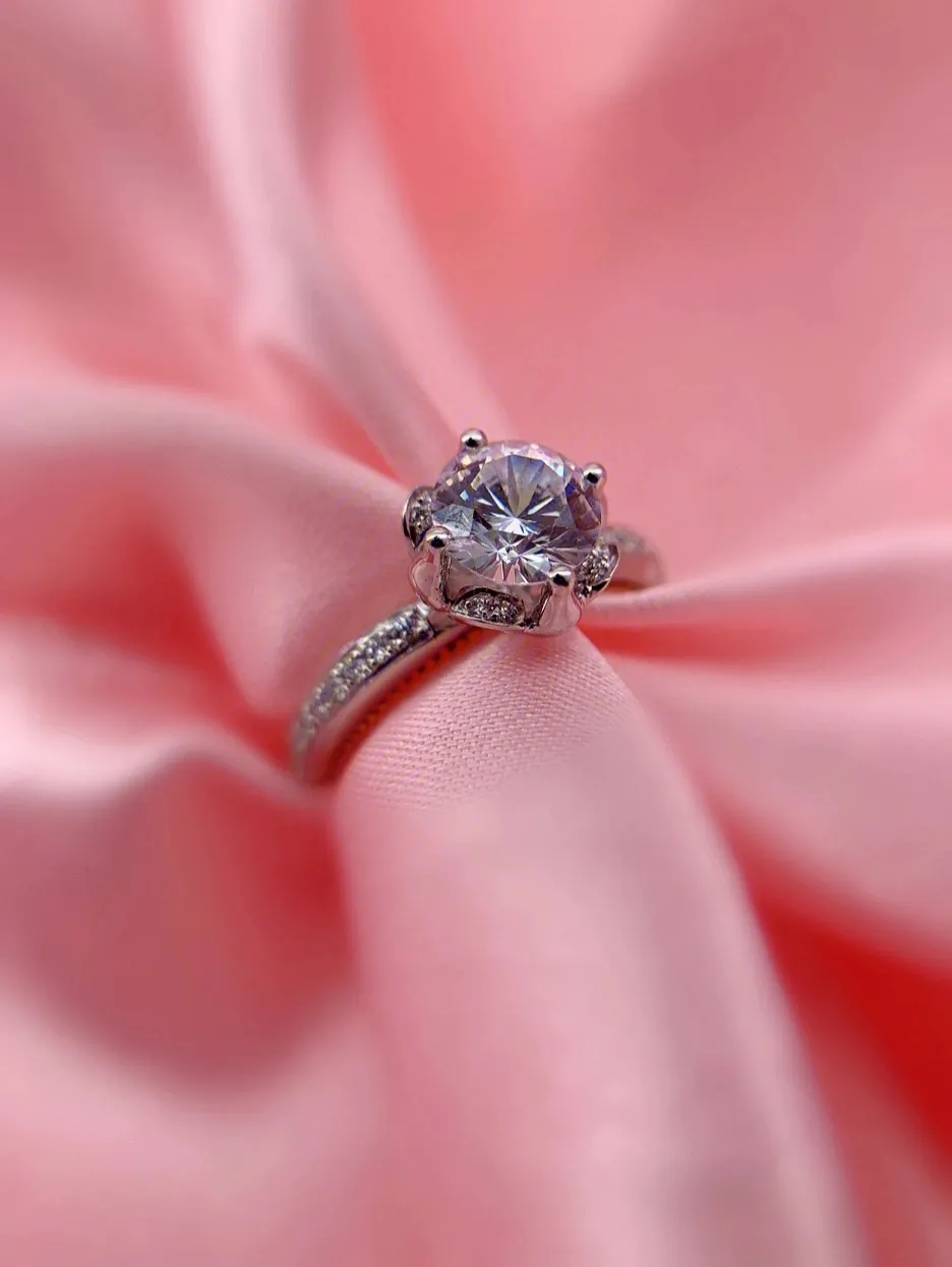 钻戒如何选才能选到真钻戒,钻戒怎么选这几款一定要看