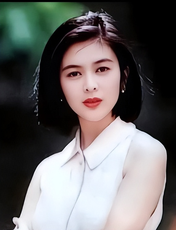 关之琳背了这么多年高尔夫球的黑锅，如今终于被刘銮雄澄清了！