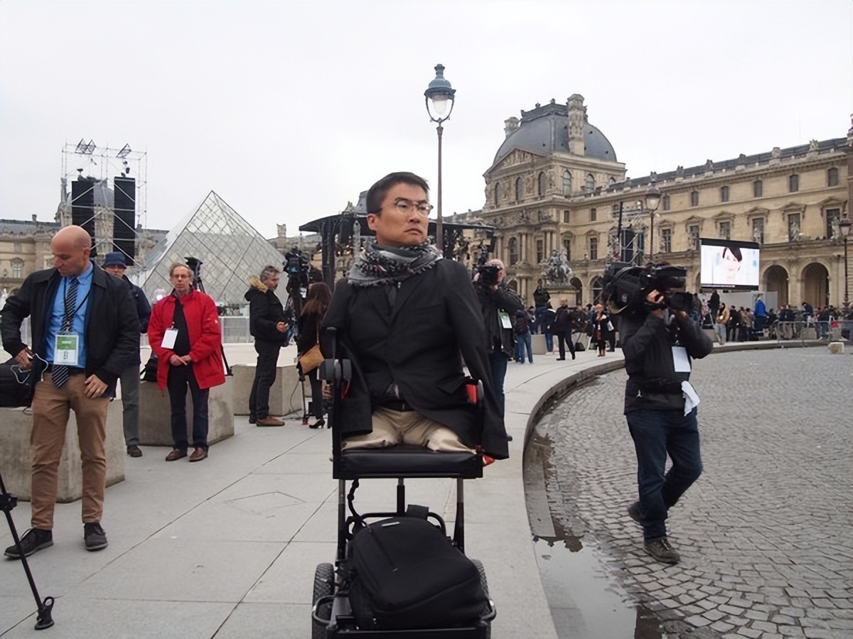 乙武洋匡简介,乙武洋匡的诞生作品入选课本