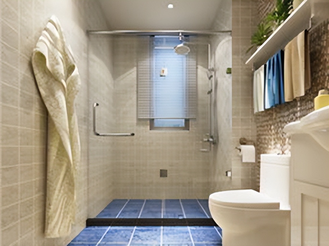 卫生间马桶下水管漏水怎么办,toto马桶水箱底部螺丝漏水怎么办