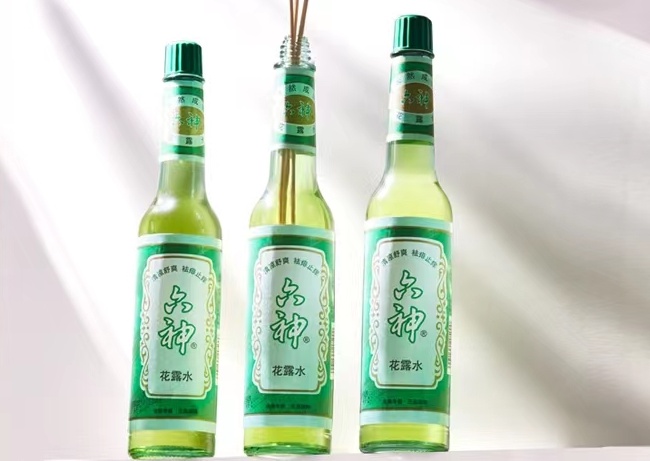 自染色衣服掉色怎么处理,衣服掉色染到其他衣服怎么除掉