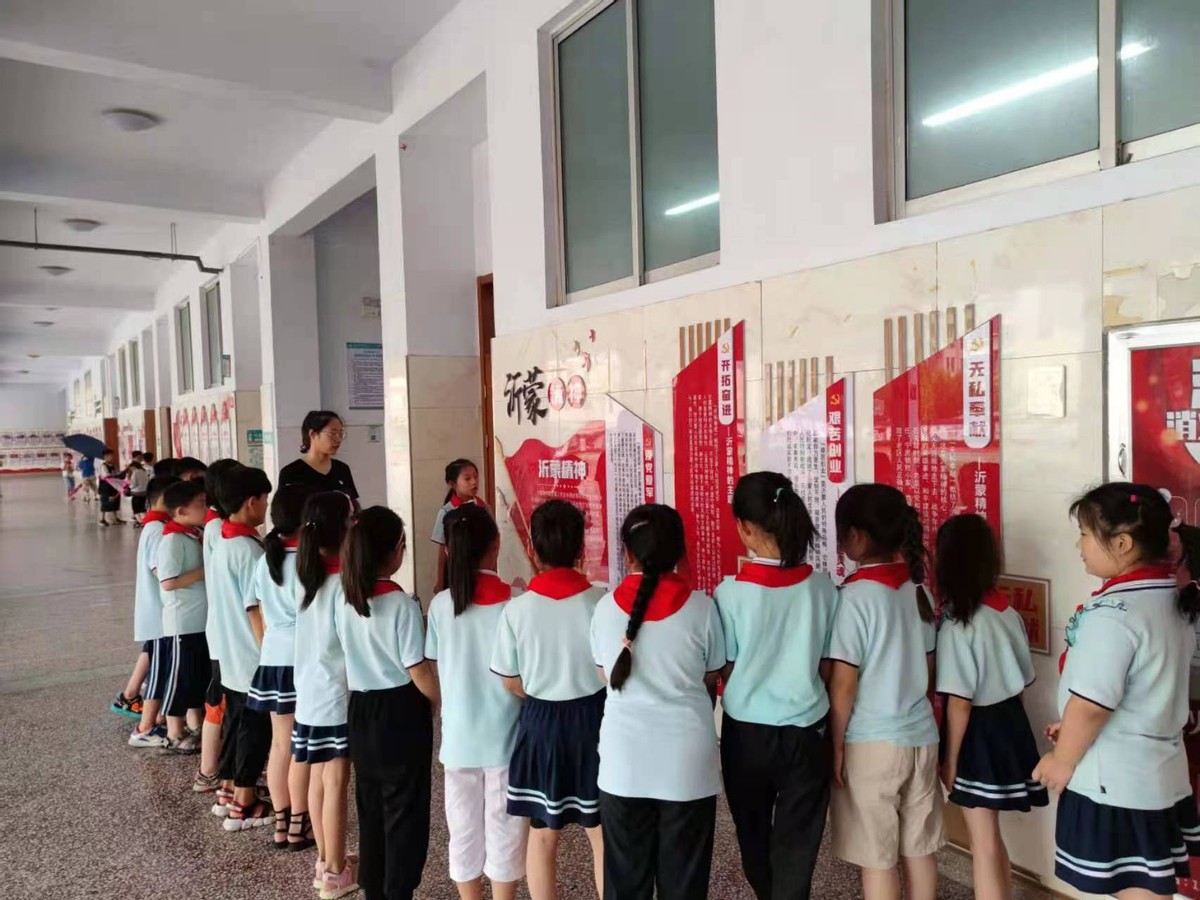 临沂湖南崖小学一年级,临沂湖南崖小学老照片