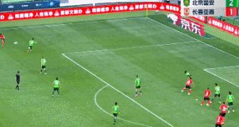 80分钟绝杀3场6球中超劲旅登榜首,中超91分钟绝杀申花