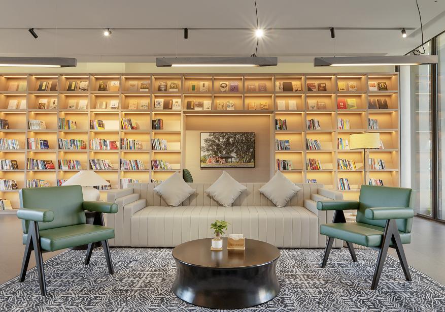 閲戠鍗佹湀鍥藉簡涓鍋囨湡浣忓鏀荤暐,閲戠涔嬬害