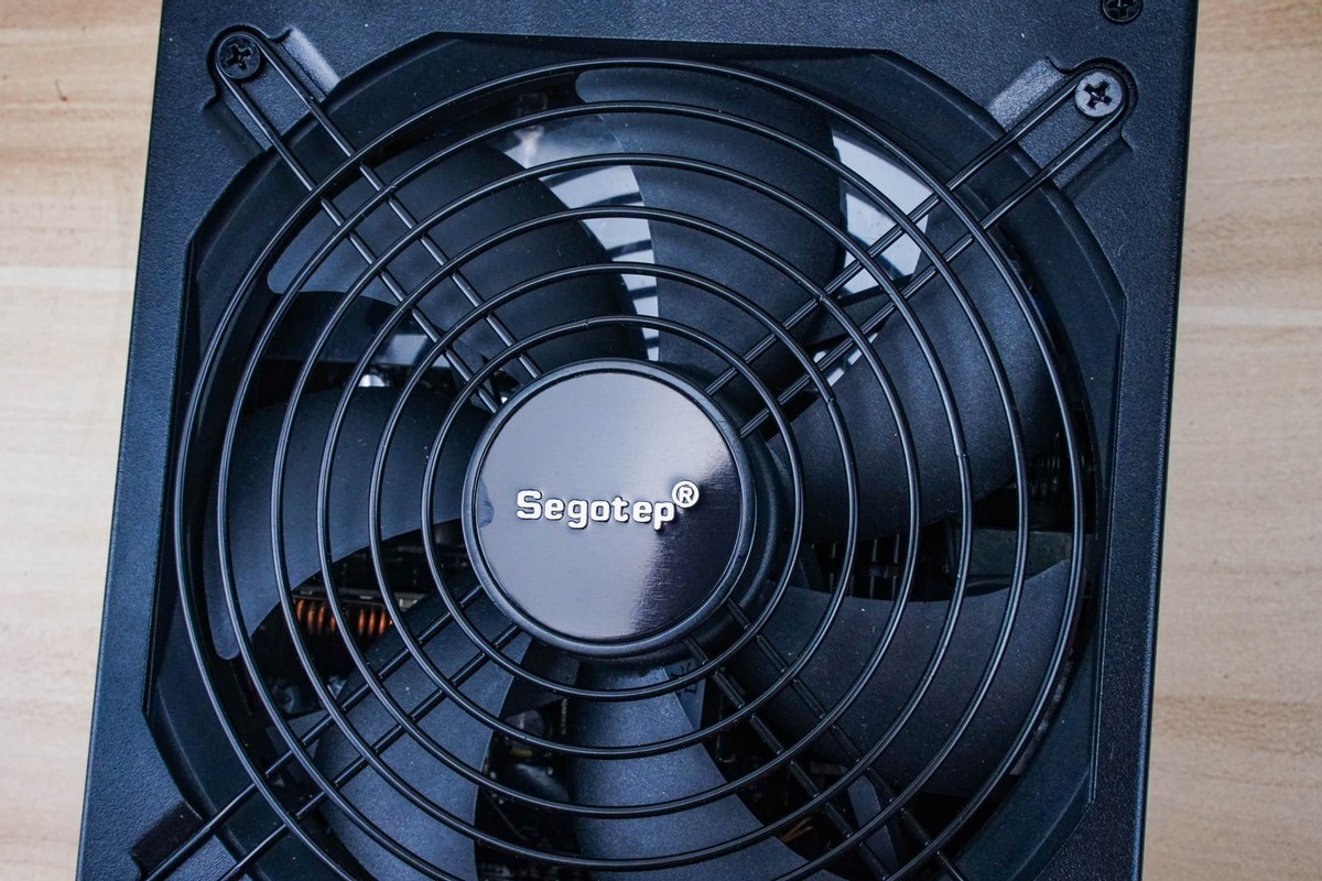 DIY一台喜欢的电脑，感觉工作效率都提高了