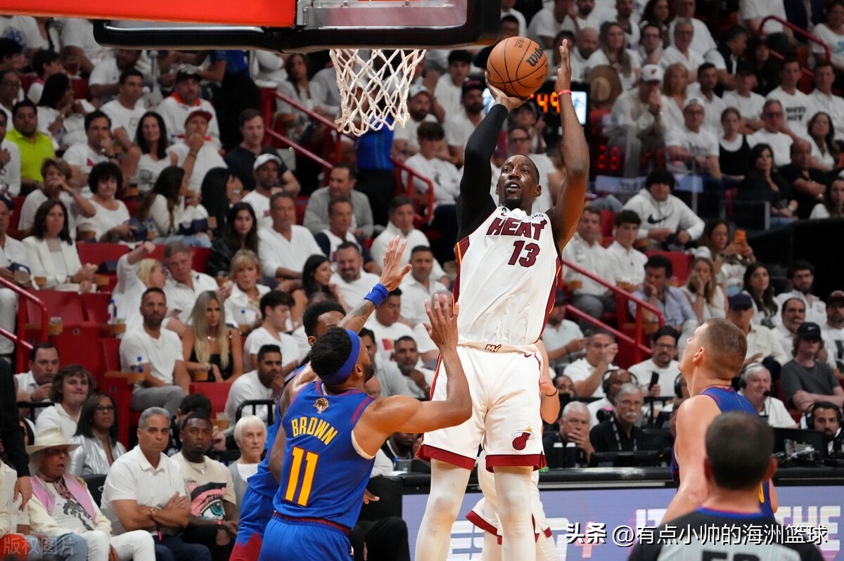 阿德巴约热火攻防一体,阿德巴约中锋现状