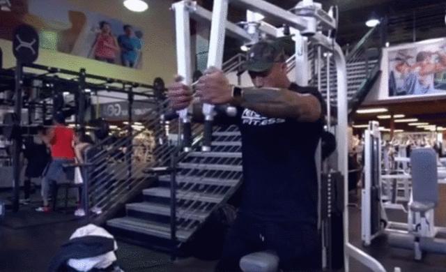 最有效的锻炼胸肌的健身器材,健身锻炼胸肌有多少器材可用