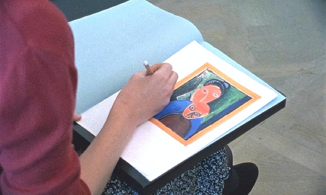 总感觉别人瞧不起自己是错觉吗,总觉得别人看不起你是什么原因