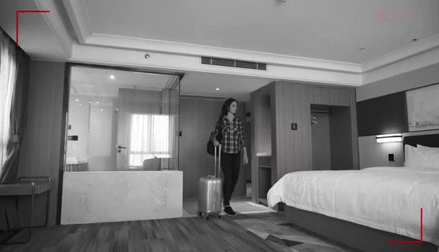 酒店里最难找到的摄像头在哪里,酒店顶灯被发现藏摄像头