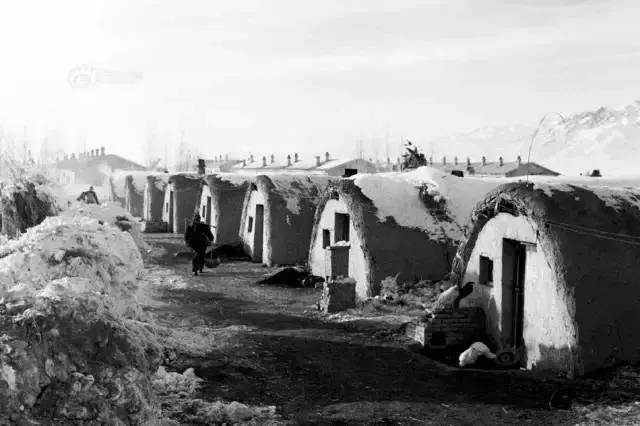 在那遥远的地方新疆版串词,在那遥远的地方官兵