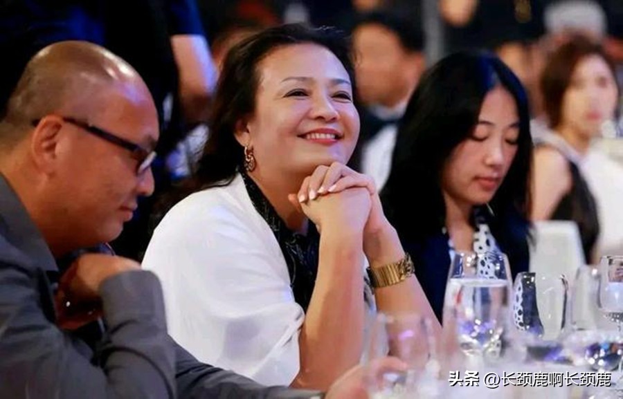 张兰汪小菲买车,张兰送汪小菲大s婚房豪宅在哪