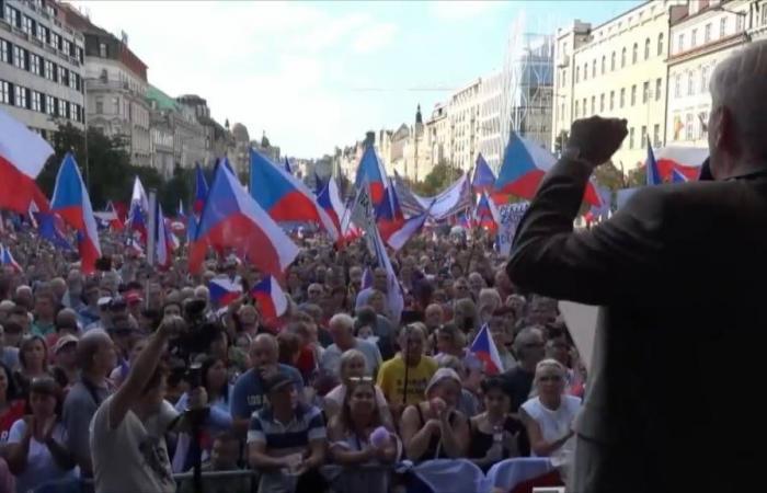 被美国踢开后，欧洲必须独自过冬，早点想明白，哪有这么多事？