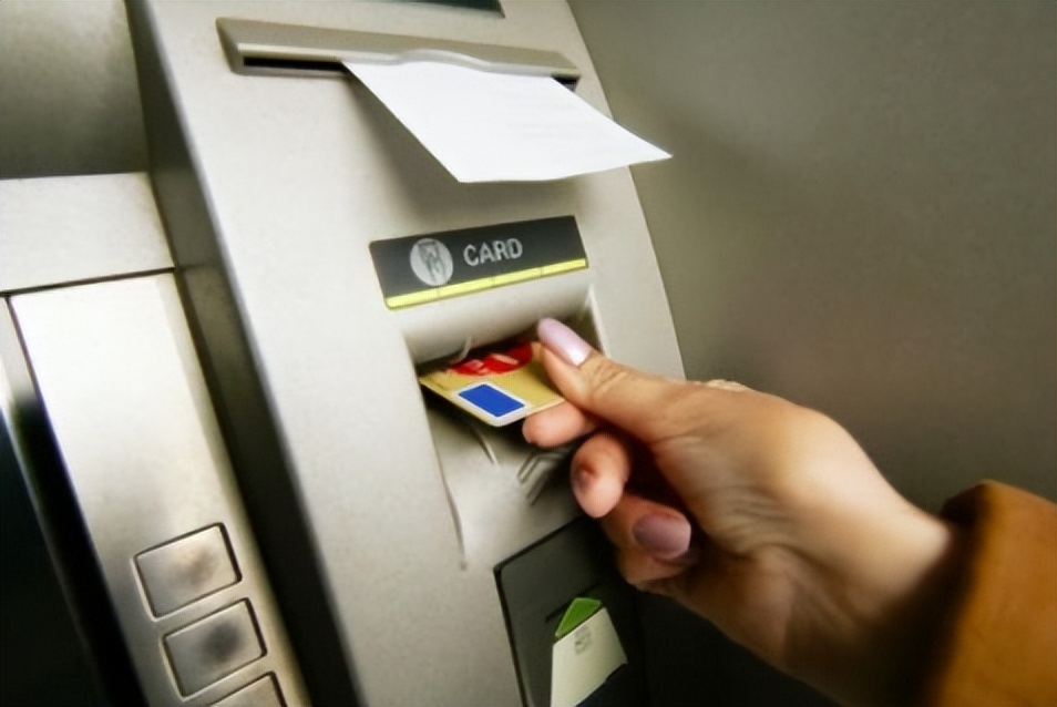 富滇跨行取钱手续费,浦发跨行取钱手续费