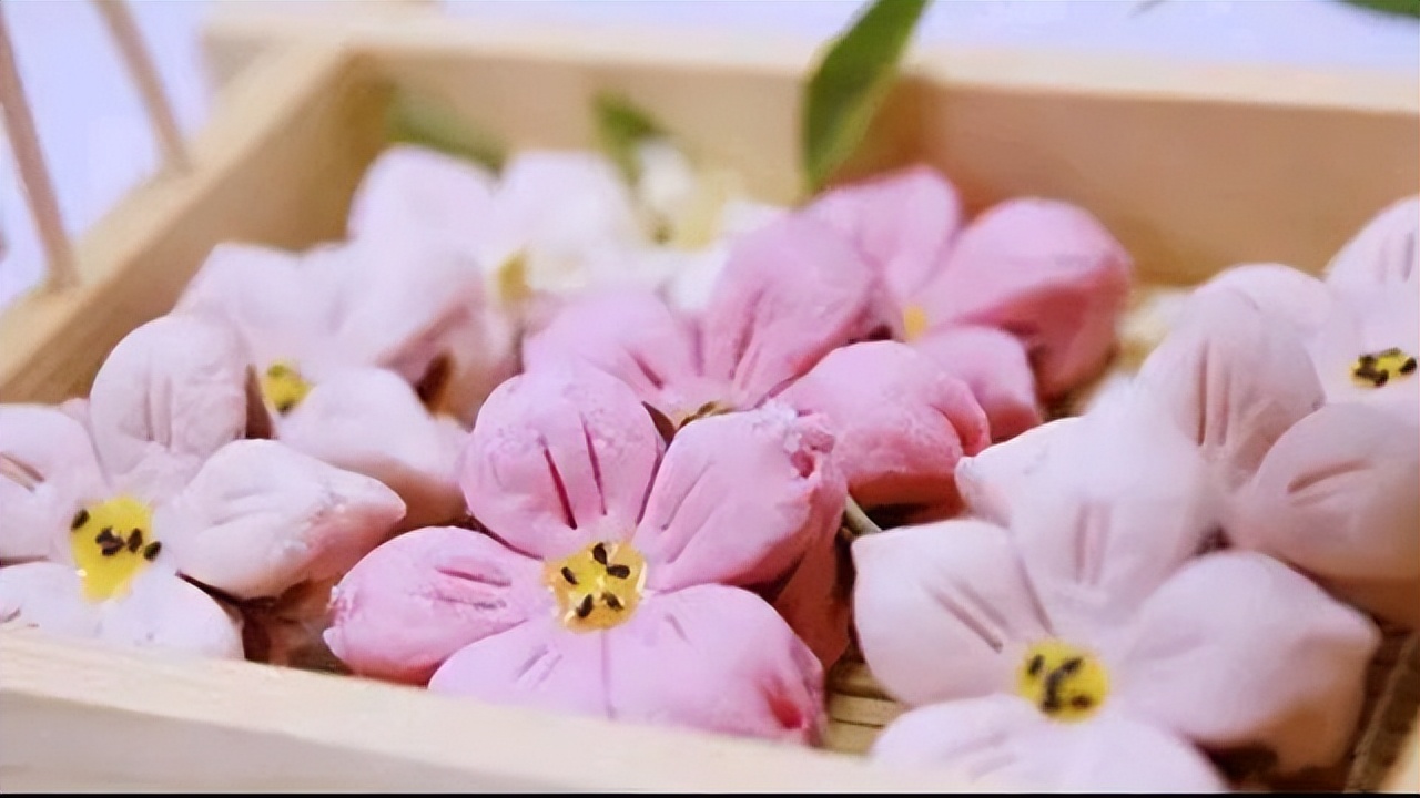 纯手工打造花样面点甜品美食,中式西式早餐食谱