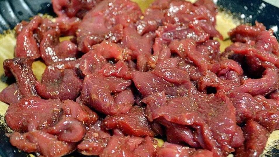 女性多吃这6种食物既美容又养生,女人不舍得花钱吃饭怎么办