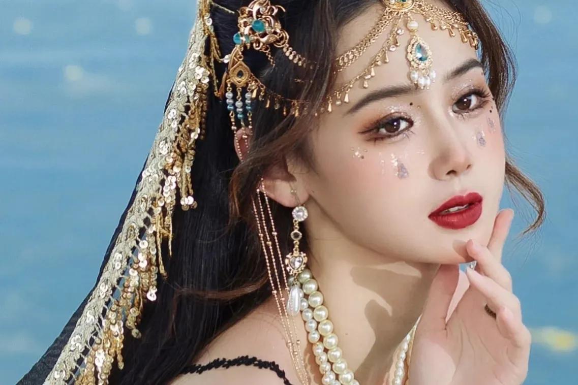 穿越欢喜冤家，女主人间清醒，聪慧不小白《法老手中》