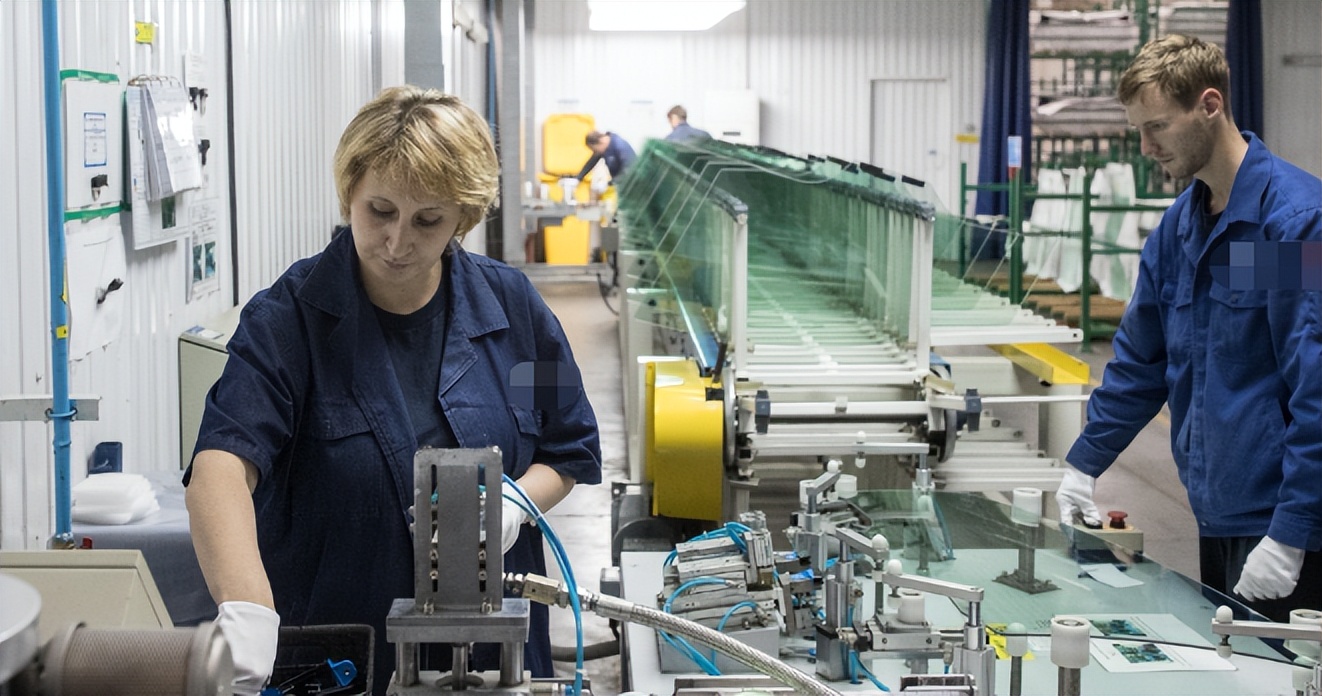 曹德旺捐100多亿给员工涨工资了吗,曹德旺给员工捐多少钱