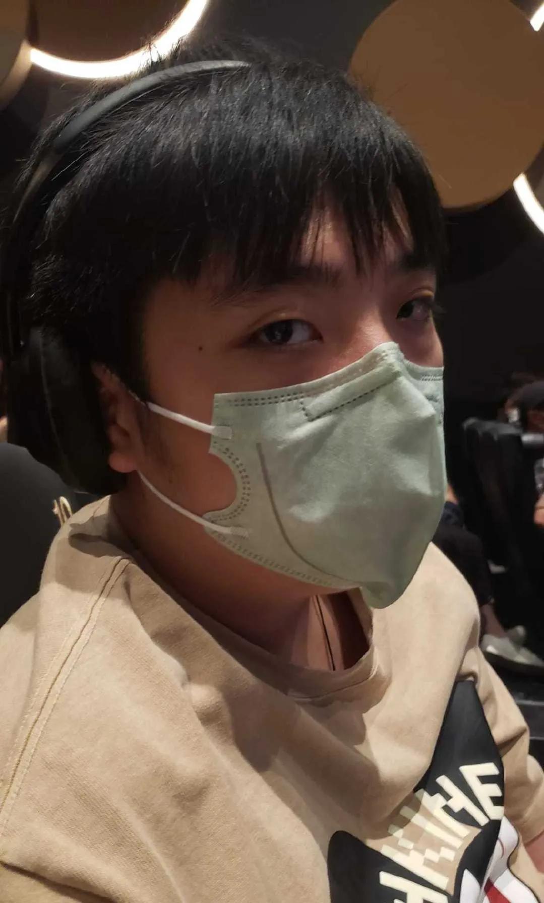 吴镇宇谈儿子长相,吴镇宇跟儿子年龄差距