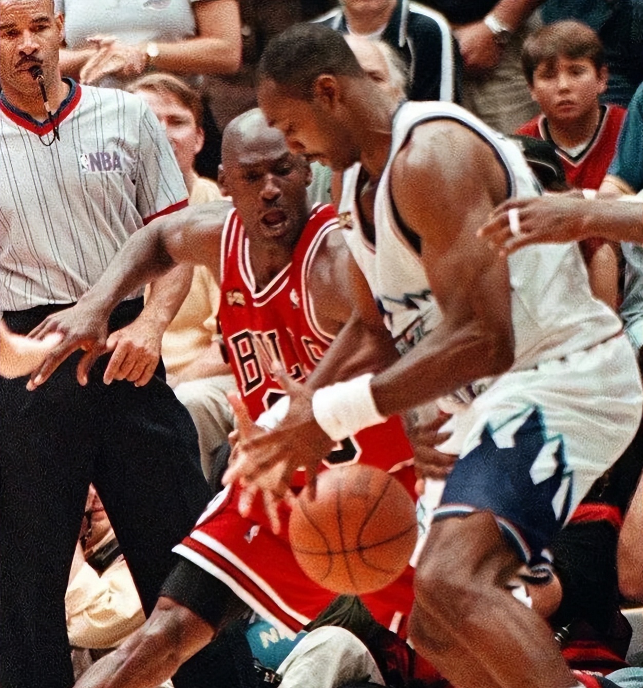 盘点乔丹生涯十大逆天纪录,,回顾传奇乔丹到底有多强