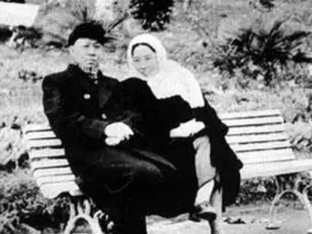 2006年王光美弥留之际，说了三个字花明楼，儿女们瞬间泪如雨下